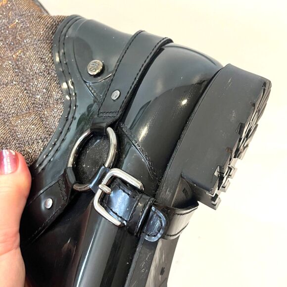 Stuart Weitzman 40/9.5 Quilted Metallic Rain Boots Black Faux Fur Lined - Picture 13 of 13